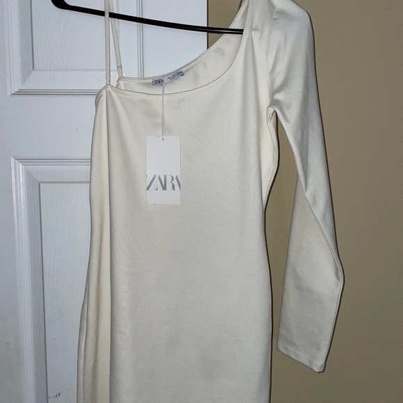 Zara Dresses & Skirts - ZARA MINI DRESS